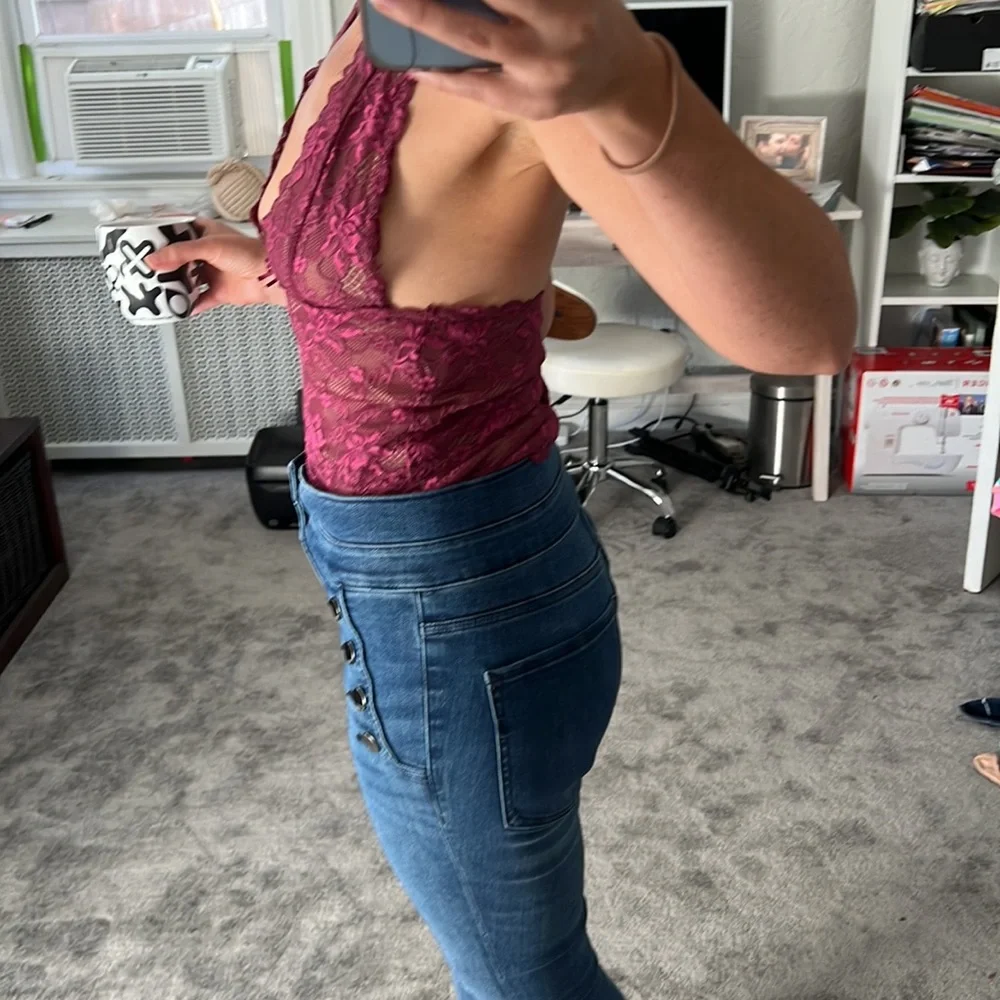 S wine colored deep V lace halter like new - Picture 2 of 9